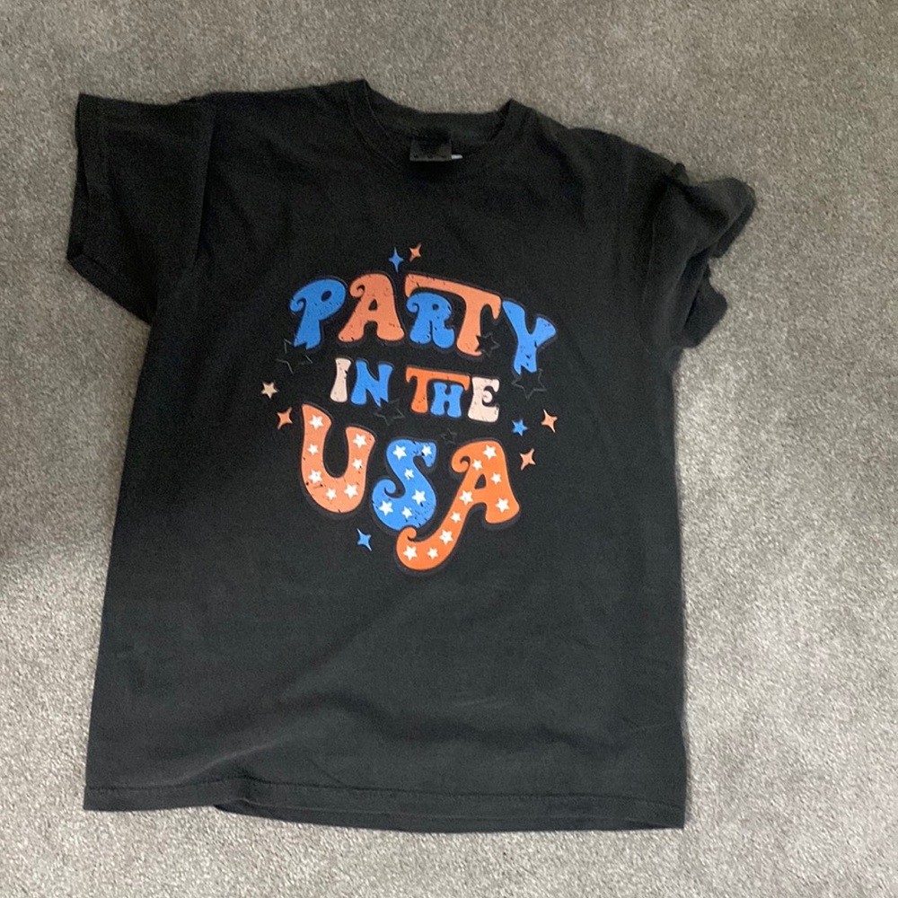 New USA T-shirt